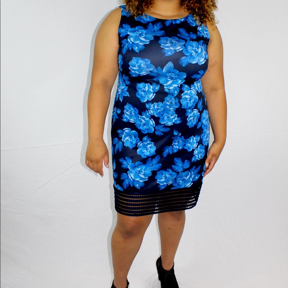 Luxe By Carmen Marc Valvo Floral Dress